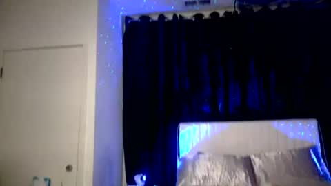 spacekittyyy online show from 16, 7, 2026