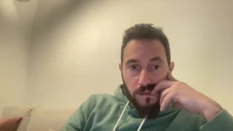 Snapshot of spainmenhot69 chatting on 27, 12, 2024 spainmenhot69 online show from 27, 12, 2024