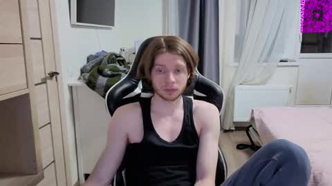 Snapshot of spaisenok chatting on 14, 2, 2026 Mike online show from 14, 2, 2026