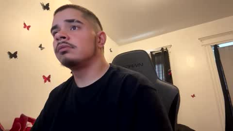 Snapshot of spanishcouple4255 chatting on 19, 11, 2025 spanishcouple4255 online show from 19, 11, 2025