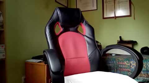 Manu  online show from 7, 1, 2025