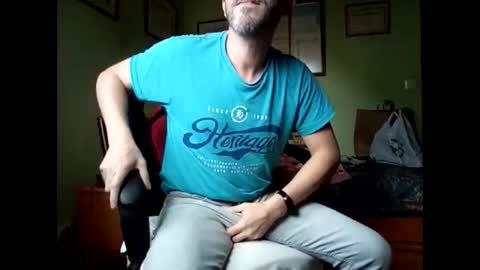 Manu  online show from 11, 4, 2026