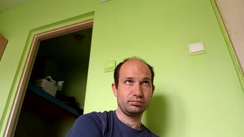 Snaiky online show from 14, 4, 2026