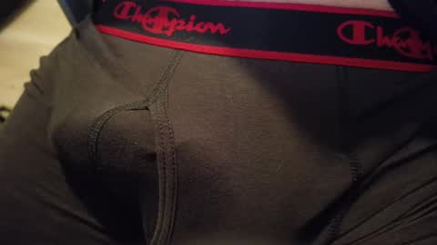 Snapshot of sparklenuts17 chatting on 12, 2, 2025 sparklenuts17 online show from 12, 2, 2025