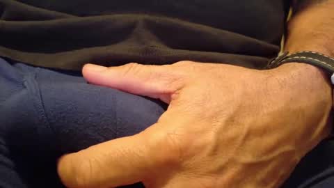 Snapshot of sparklenuts17 chatting on 6, 3, 2025 sparklenuts17 online show from 6, 3, 2025