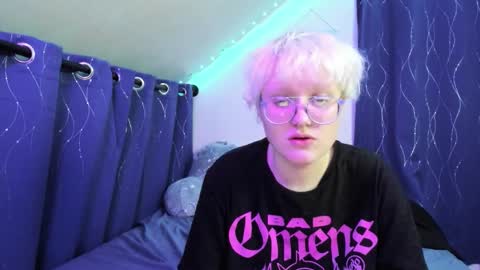 Snapshot of sparkling_water_hate_club chatting on 16, 11, 2025 Atticus Pendragon online show from 16, 11, 2025