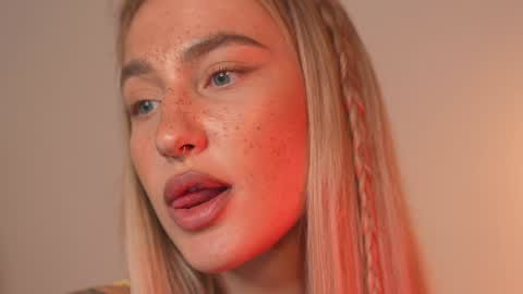 Snapshot of sparks__daisy chatting on 12, 12, 2024 DAISY online show from 12, 12, 2024