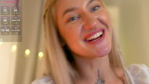 Snapshot of sparks__daisy chatting on 15, 12, 2024 DAISY online show from 15, 12, 2024