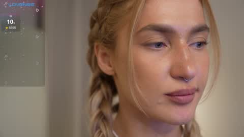 Snapshot of sparks__daisy chatting on 22, 12, 2024 DAISY online show from 22, 12, 2024