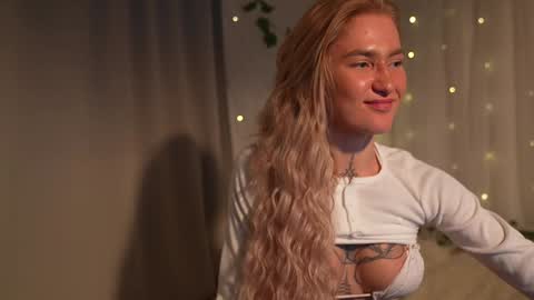 Snapshot of sparks__daisy chatting on 29, 1, 2025 DAISY online show from 29, 1, 2025