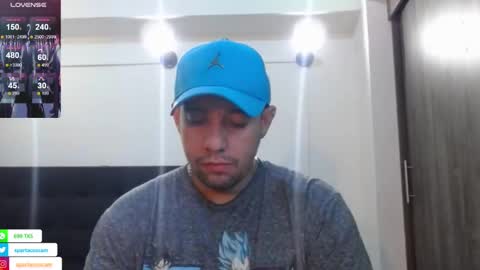 Snapshot of spartacus_cam chatting on 16, 12, 2024 online show from 16, 12, 2024