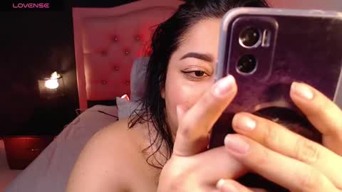 Snapshot of spelleyes01f chatting on 10, 2, 2025 Renata Roman online show from 10, 2, 2025