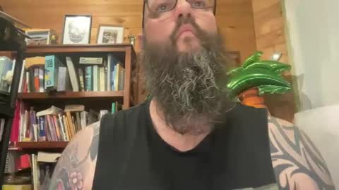 Snapshot of spenderal chatting on 31, 12, 2024 Beard Guy online show from 31, 12, 2024