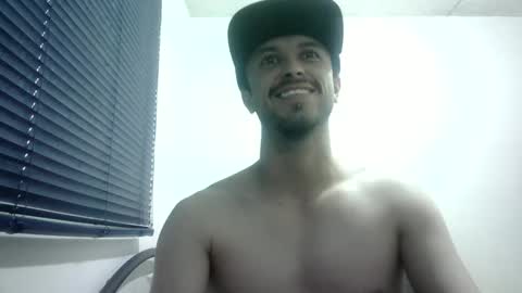 sperm_donor94 online show from 19, 12, 2024