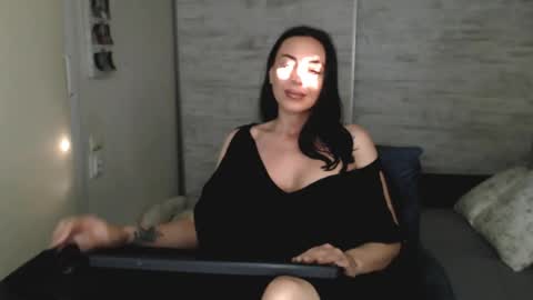 Snapshot of spicemint chatting on 7, 5, 2026 Carla online show from 7, 5, 2026