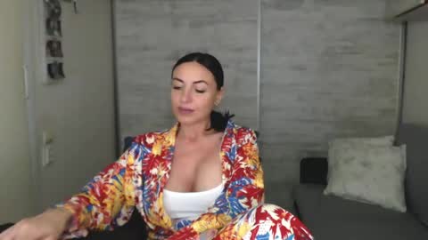 Snapshot of spicemint chatting on 9, 5, 2026 Carla online show from 9, 5, 2026