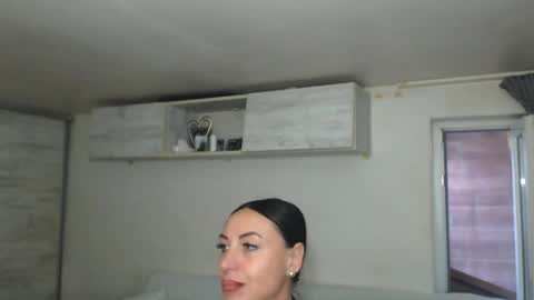 Snapshot of spicemint chatting on 24, 5, 2026 Carla online show from 24, 5, 2026