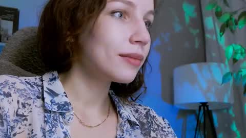 spicy___caramel online show from 4, 2, 2026