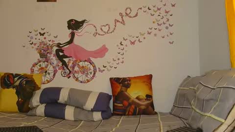 Snapshot of spicy_angels chatting on 12, 1, 2026 Quinter Cheeky online show from 12, 1, 2026