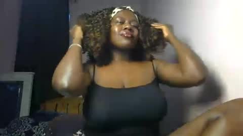 Snapshot of spicy_cherrie chatting on 22, 6, 2026 cherrie online show from 22, 6, 2026