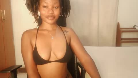 Snapshot of spicy_kerrine chatting on 10, 3, 2025 Spicy kerrine online show from 10, 3, 2025