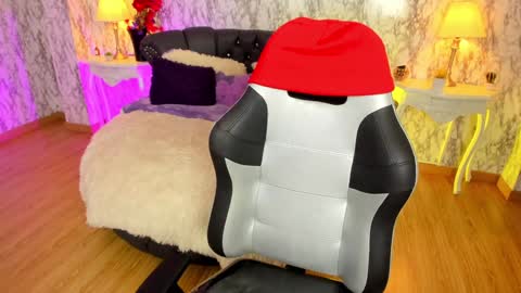 Snapshot of spicyamelia chatting on 9, 1, 2025 Amelia GTM-5 817 IG Spicychoco am online show from 9, 1, 2025