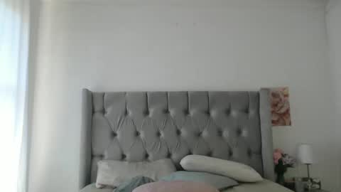 Snapshot of spicyangie chatting on 27, 1, 2025 Im Angela online show from 27, 1, 2025