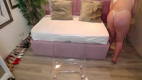 spicycarlaxx online show from 19, 3, 2026