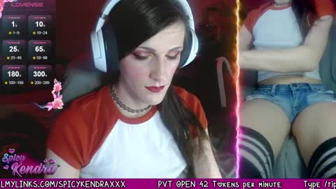 Snapshot of spicykendra chatting on 1, 1, 2025 Kendra online show from 1, 1, 2025
