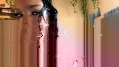 Royalty online show from 15, 9, 2025