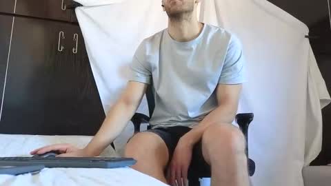 Marco. When Im offline you can view premium content in bio online show from 18, 9, 2025