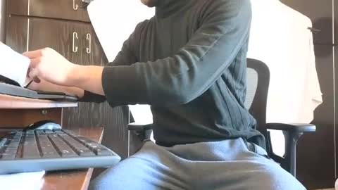 Marco. When Im offline you can view premium content in bio online show from 14, 11, 2025