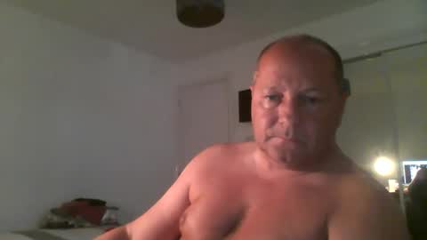 Snapshot of spidey1051a chatting on 17, 5, 2026 spidey1051a online show from 17, 5, 2026