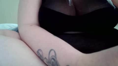 Vanessa Spade online show from 11, 4, 2026