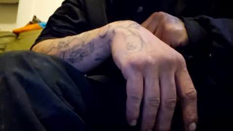 Lil blue devil online show from 24, 12, 2024