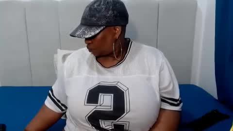 Snapshot of splendidtalitha chatting on 17, 4, 2026 SplendidTalitha online show from 17, 4, 2026