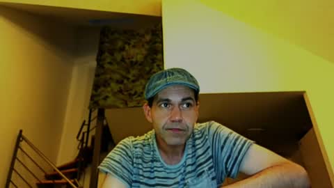 Snapshot of spliffray chatting on 24, 6, 2026 spliffray online show from 24, 6, 2026