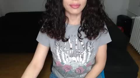 Snapshot of spoiled__doll chatting on 4, 12, 2024 Doll online show from 4, 12, 2024