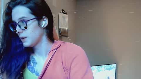 Transghostgirl online show from 14, 2, 2026