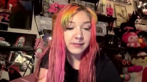 Snapshot of spookysanrihoe chatting on 21, 5, 2026 Pixie online show from 21, 5, 2026