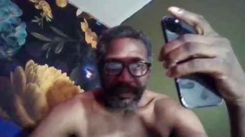 Snapshot of spoonyp chatting on 24, 10, 2025 spoonyp online show from 24, 10, 2025