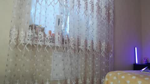 Tips are the best compliment to a woman online show from 9, 3, 2025