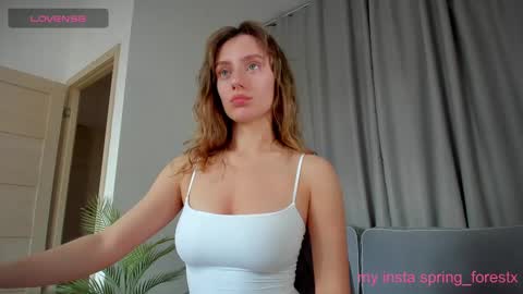 Snapshot of spring_forestx chatting on 4, 3, 2025 Lilly online Monday - Friday ask time in pm online show from 4, 3, 2025