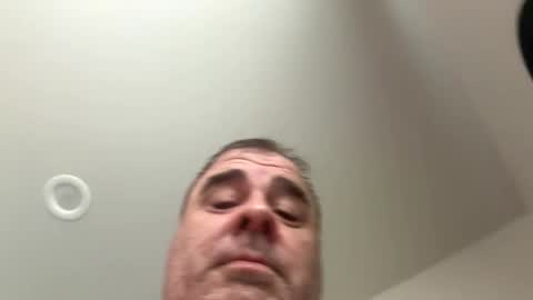 sprtsnut33 online show from 15, 11, 2025