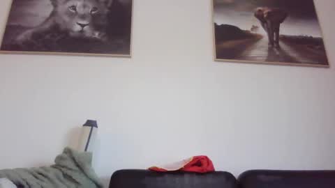 Snapshot of spyco82 chatting on 4, 1, 2025 spyco82 online show from 4, 1, 2025