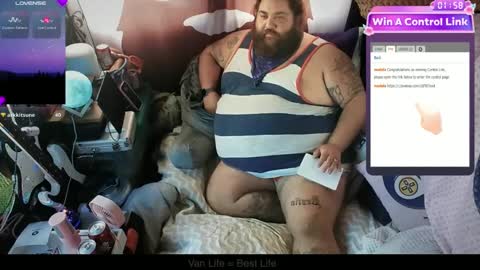 Snapshot of squeaks724 chatting on 13, 12, 2024 Your Pal Squeaks online show from 13, 12, 2024