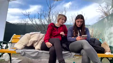 My name is Maya Lush is activeThere are legends that in this room all your wishes can come true  Private is Open online show from 30, 1, 2025