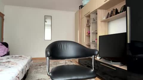 My name is Maya Lush is activeThere are legends that in this room all your wishes can come true  Private is Open online show from 19, 3, 2026