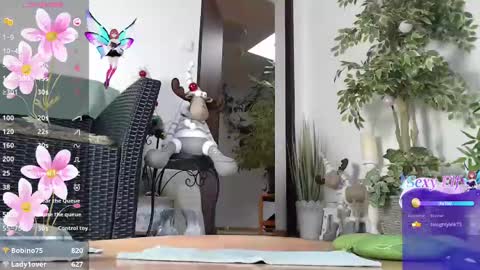 Monica online show from 8, 12, 2024