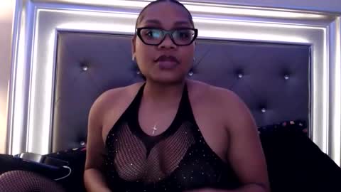 Snapshot of squirtsforfunds chatting on 26, 10, 2025 squirtsforfunds online show from 26, 10, 2025